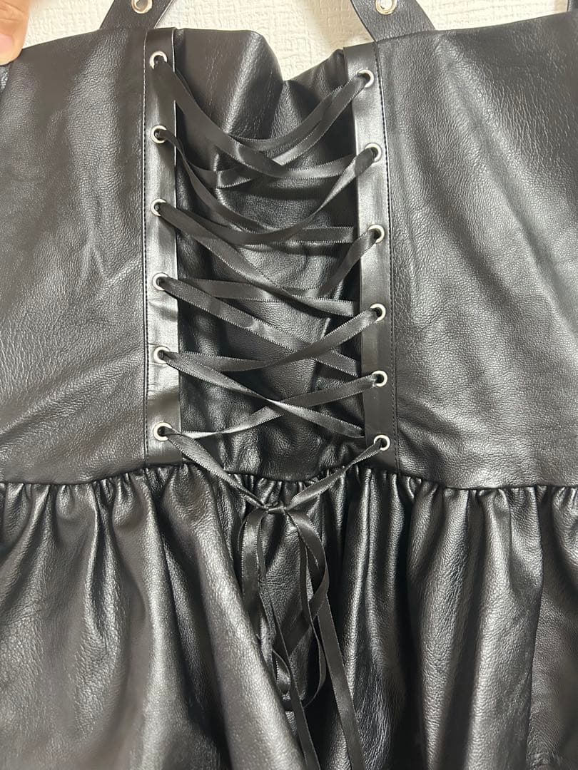 ワンピース IMVAL / Frill Leather Dress [BLK] QOOZA