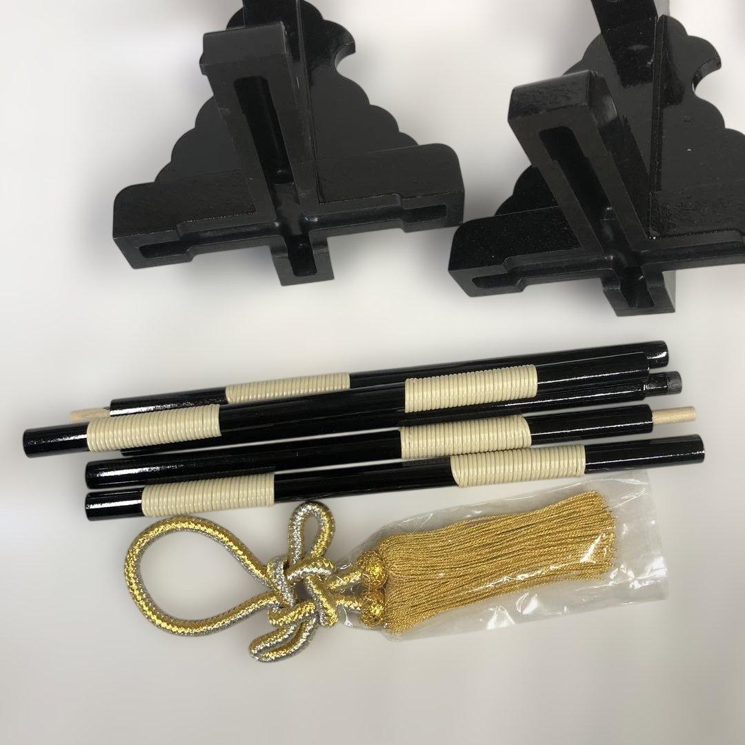 五月人形 黒と金の飾り