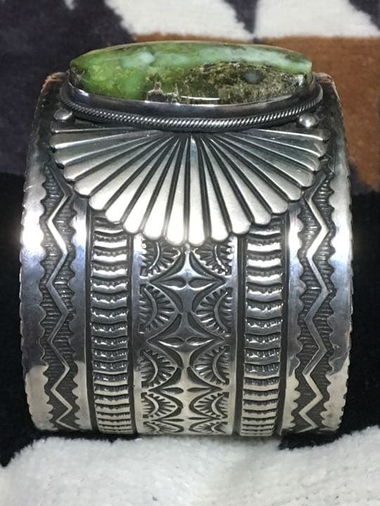 サンシャインリーブス 4面スタンプバングル