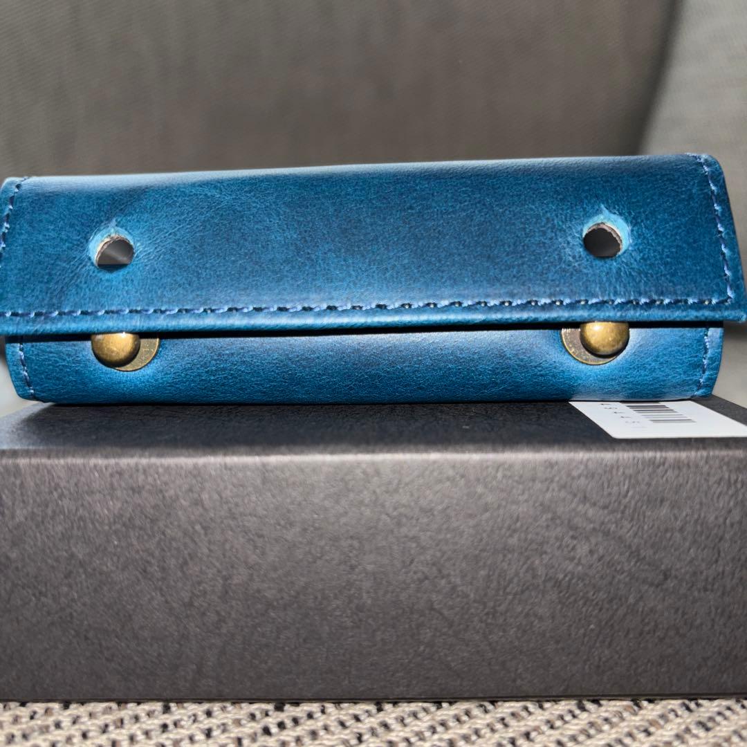 【人気定番色】エムピウ ミッレフォッリエP25 ブルーチョコ ブッテーロ