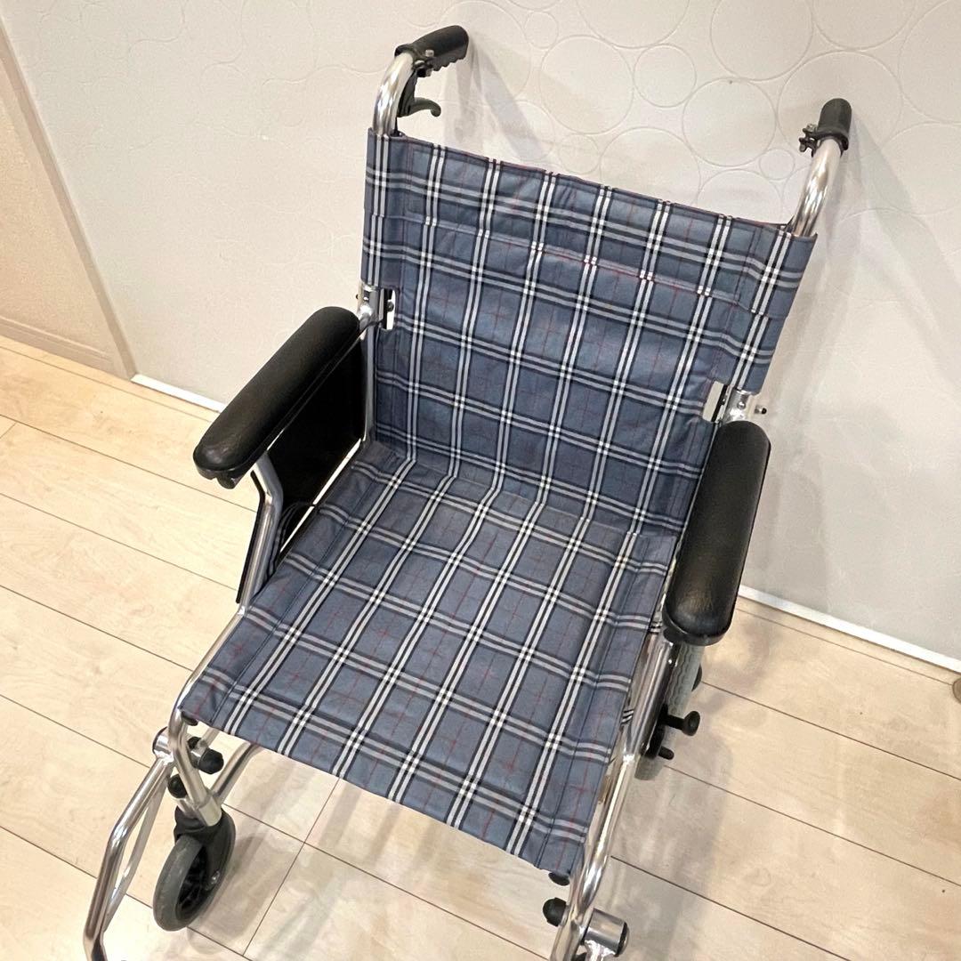 【美品】MIWA 介助式車いす ミニポン HTB-12 折りたたみ 軽量 介護用