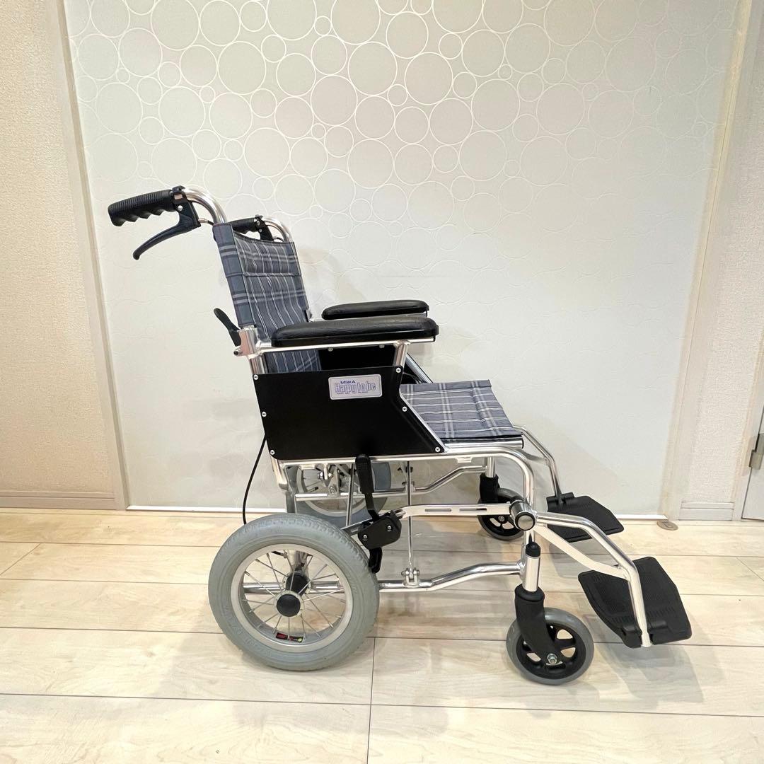 【美品】MIWA 介助式車いす ミニポン HTB-12 折りたたみ 軽量 介護用