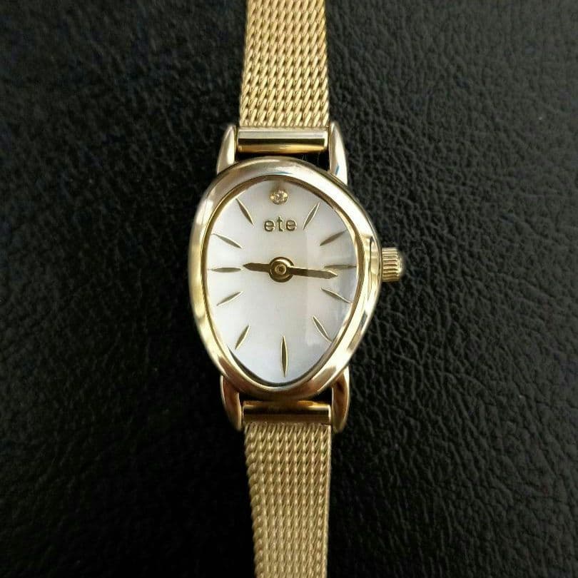 人気　ete ダイヤモンド レディース　 腕時計　美品