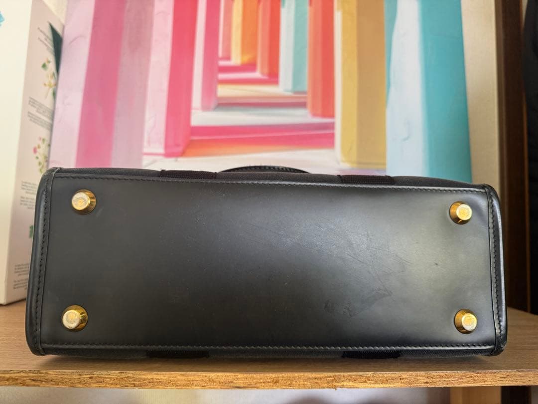 BALENCIAGA ハードウェアブラック トートバッグ　キャンバス