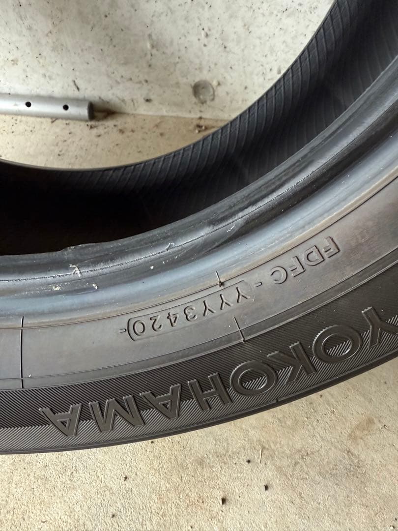 Yokohama ブルーアース225/60R17 4本セット２本①