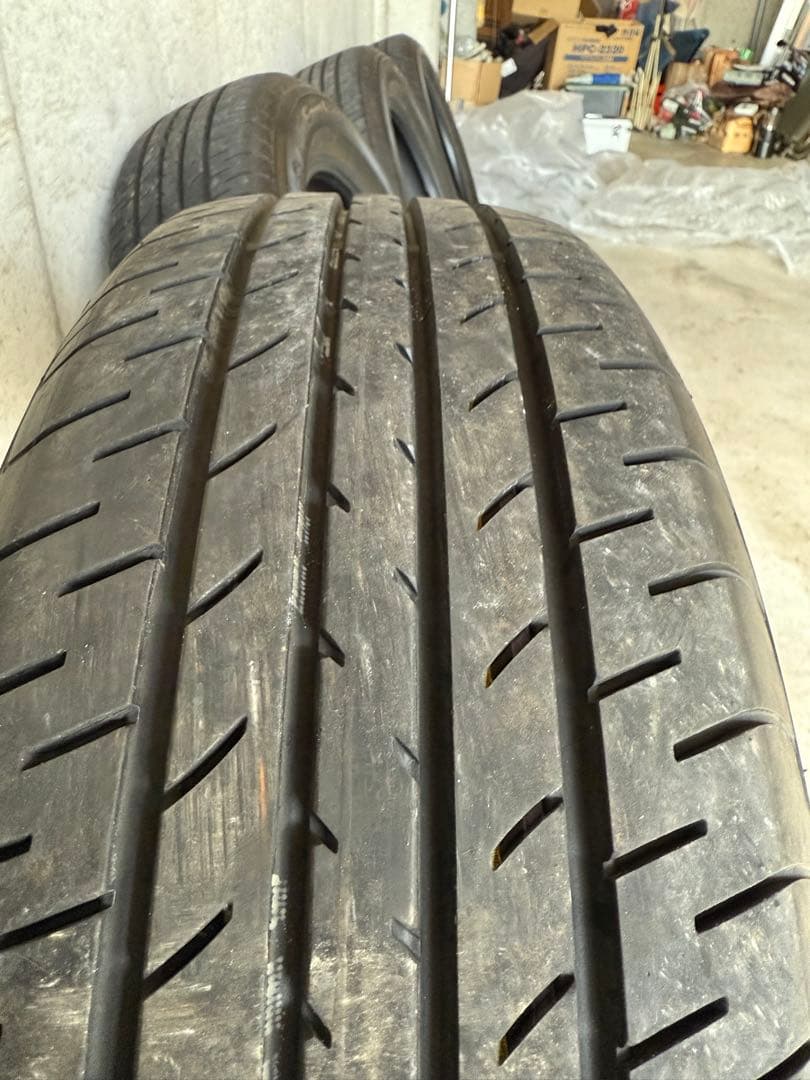 Yokohama ブルーアース225/60R17 4本セット２本①