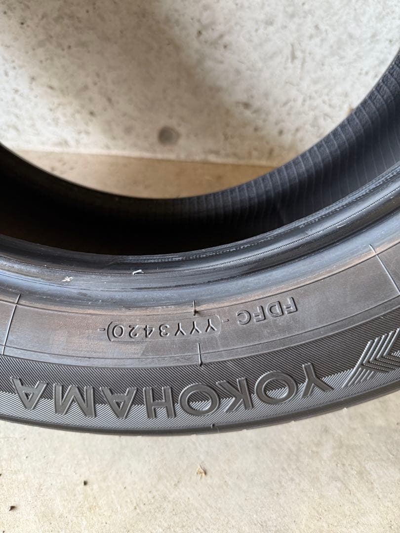 Yokohama ブルーアース225/60R17 4本セット２本①