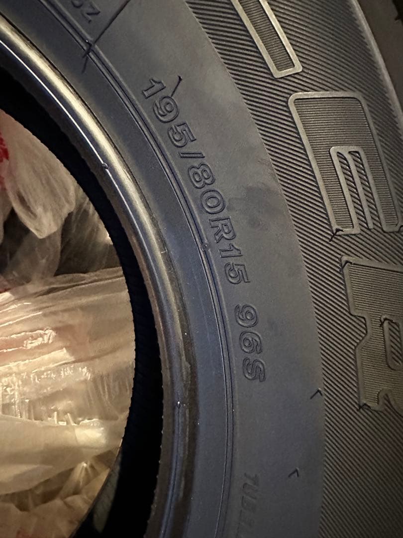 シエラ　ジムニー　ブリヂストン　デューラー　684ツー　新古5本