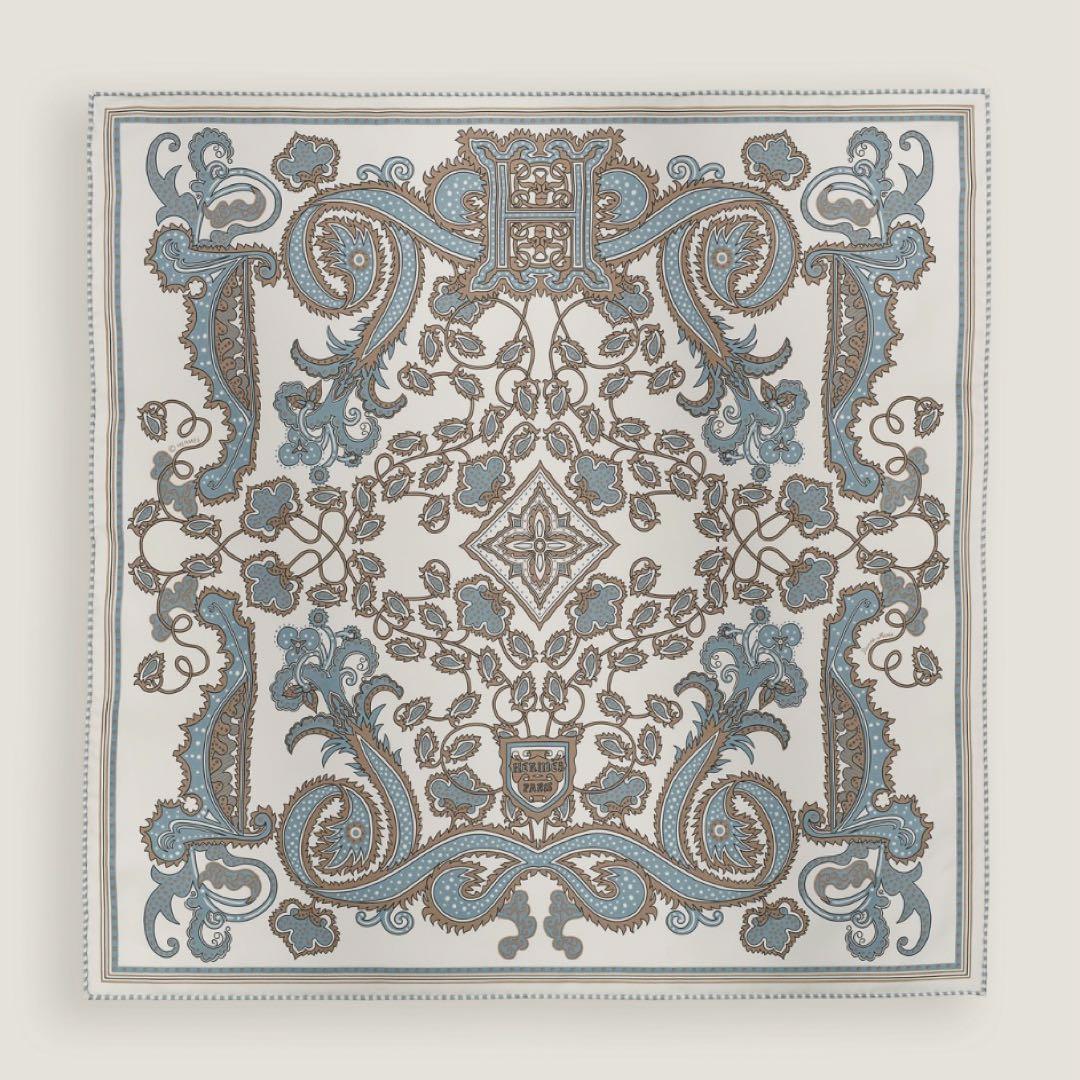 エルメス スカーフ55 シルクバンダナ 《H・アンリュミネ》