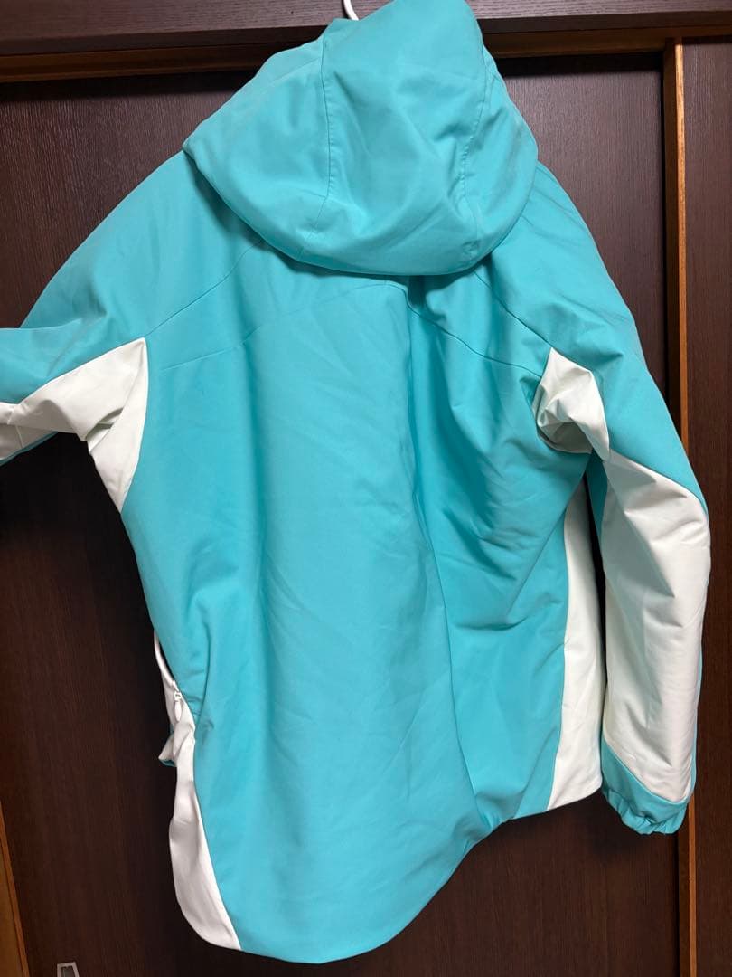 水色 フード付きスキーウェア