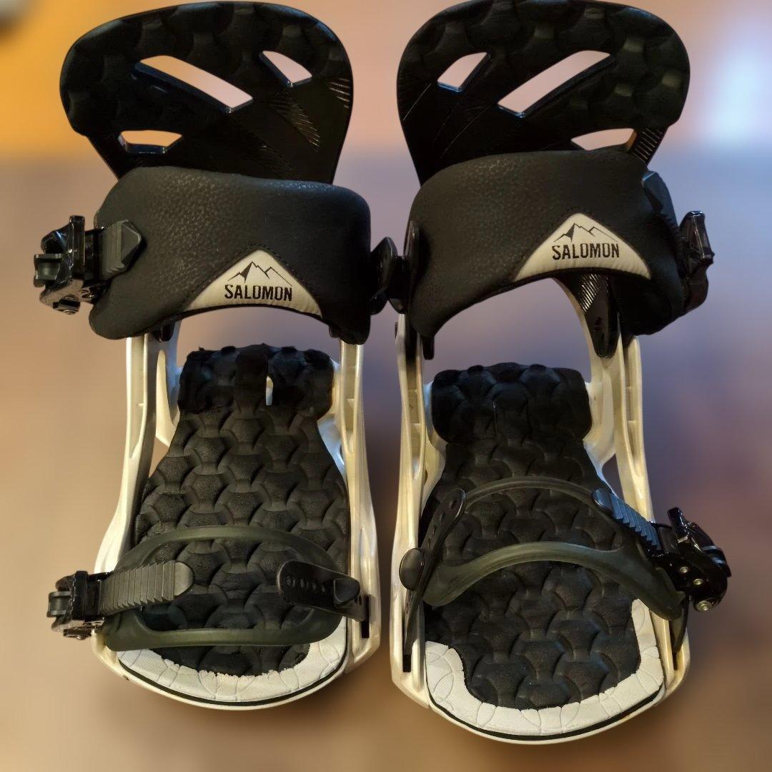 中古美品　SALOMON RYTHEM 　S/Mサイズ