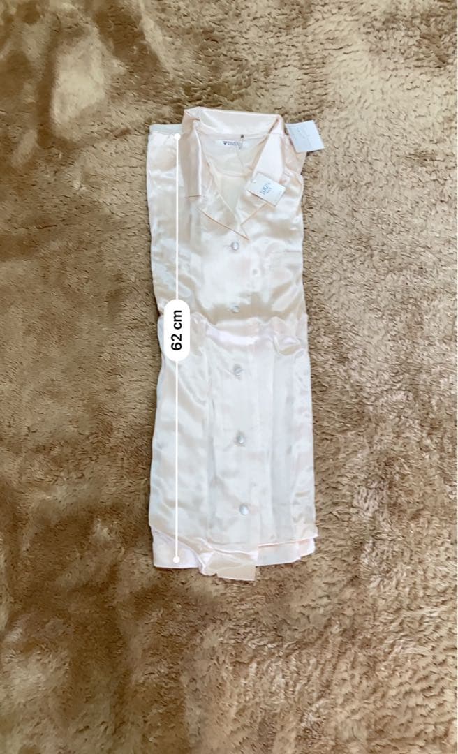 伊勢丹　パジャマ　ペア　シルク100% M