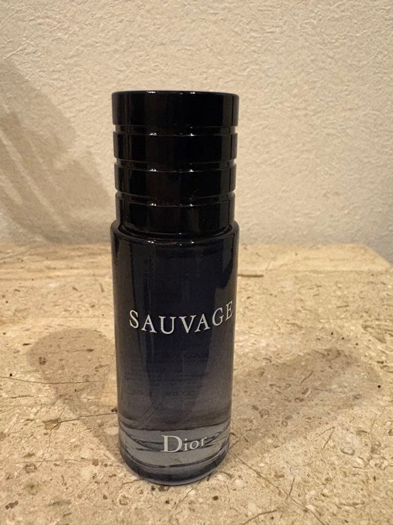 ディオール　ソヴァージュ　オードゥトワレ　30ml