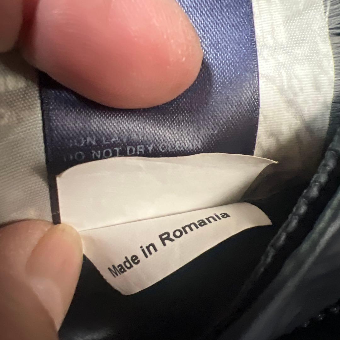 HERNO ダウン レディース M 美シルエット 濃紺 正規品 上品 軽量ラスト