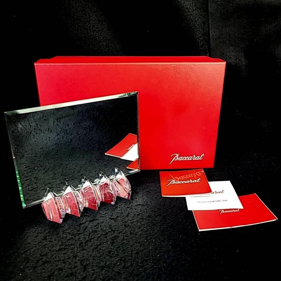 ▽未使用級▽バカラ ベガ フォトフレーム　写真立て 置物 箱つき