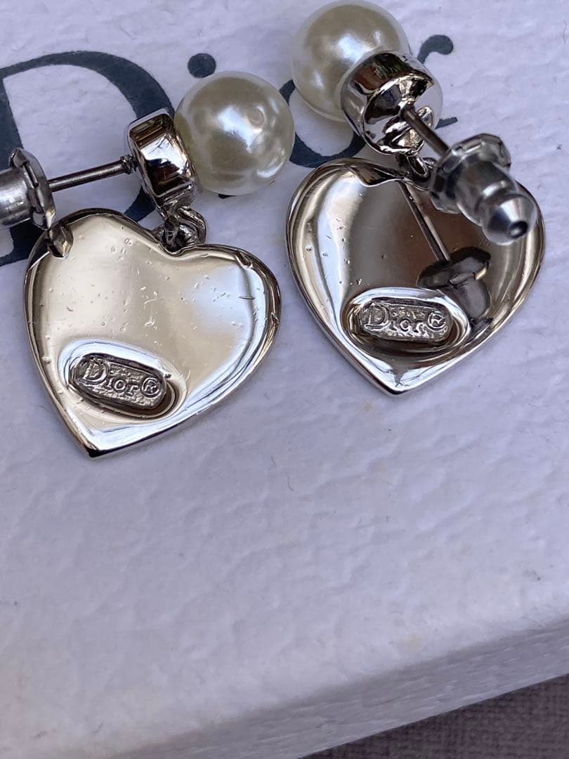 クリスチャンディオールDior ハートパールピアス