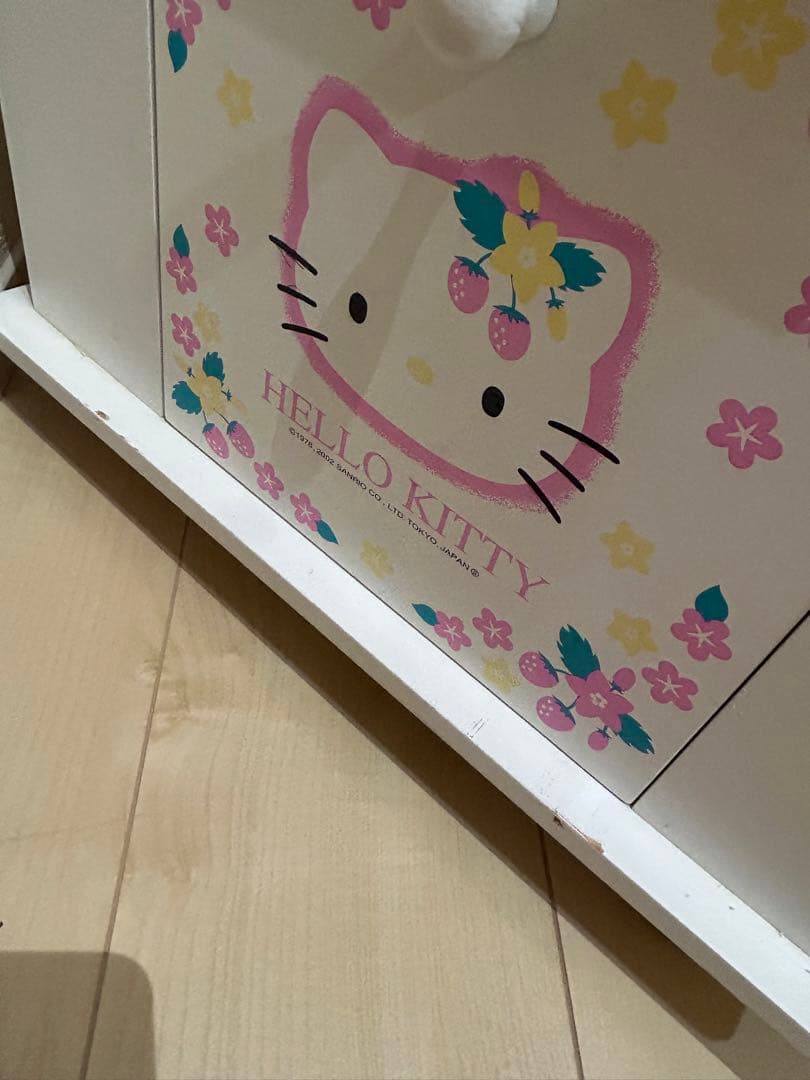 HELLO KITTY ドレッサー 白