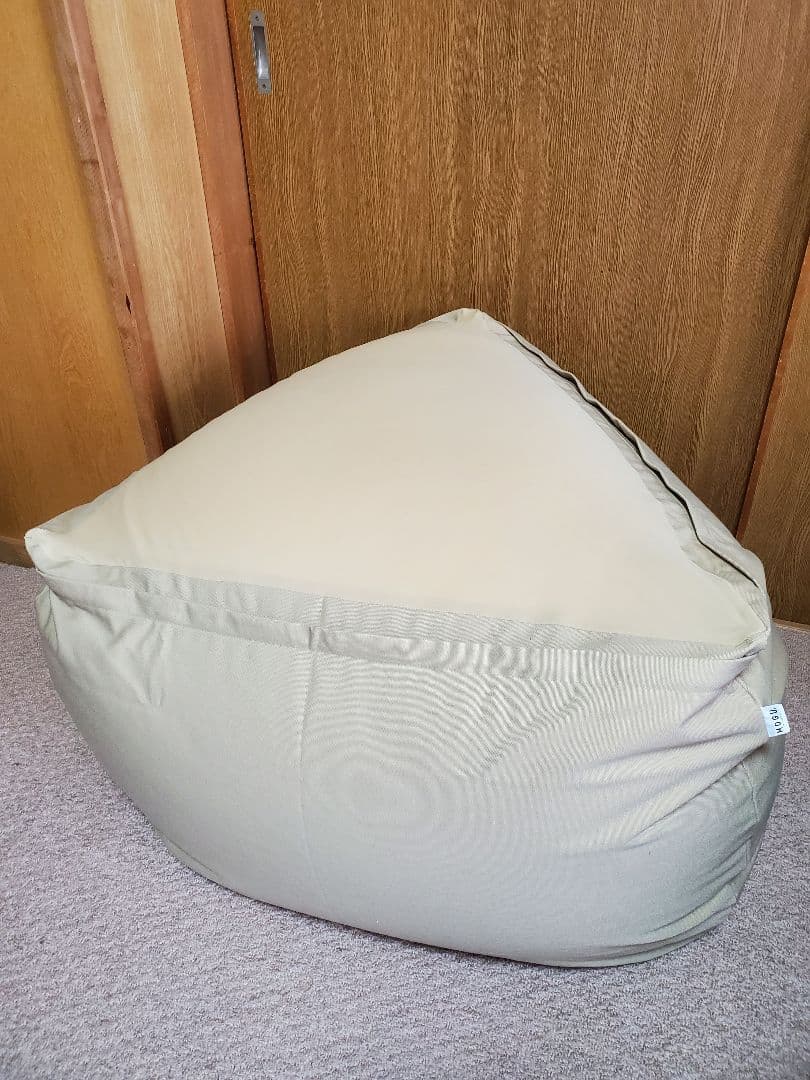 【美品】MOGU(R)三角フィットソファ ベージュ