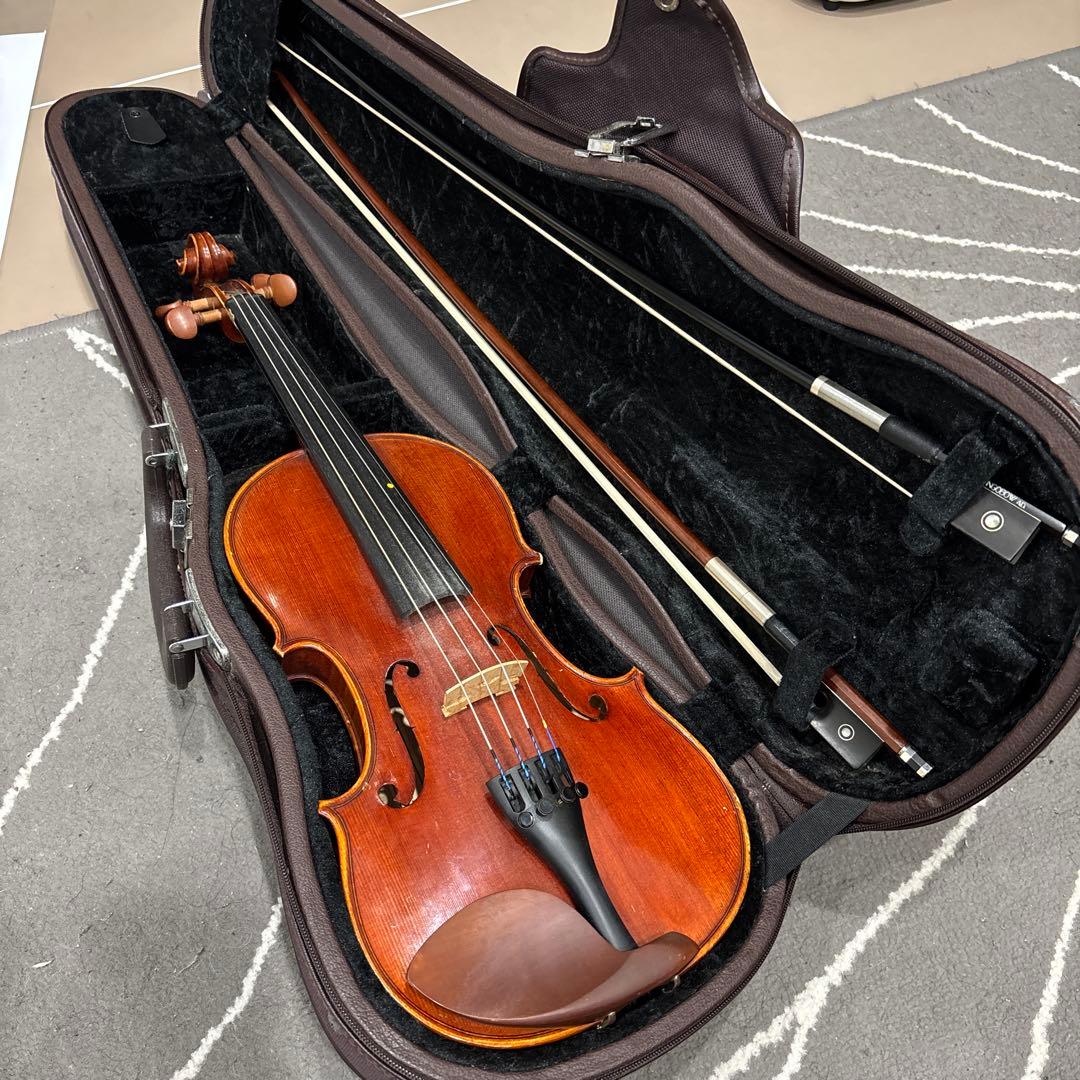 バイオリン(1/2)本体と弓2本、ハードケース付き