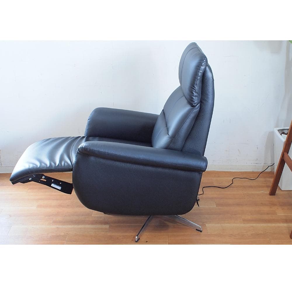 美品 電動リクライニング パーソナルチェア 革 1人掛け ソファ