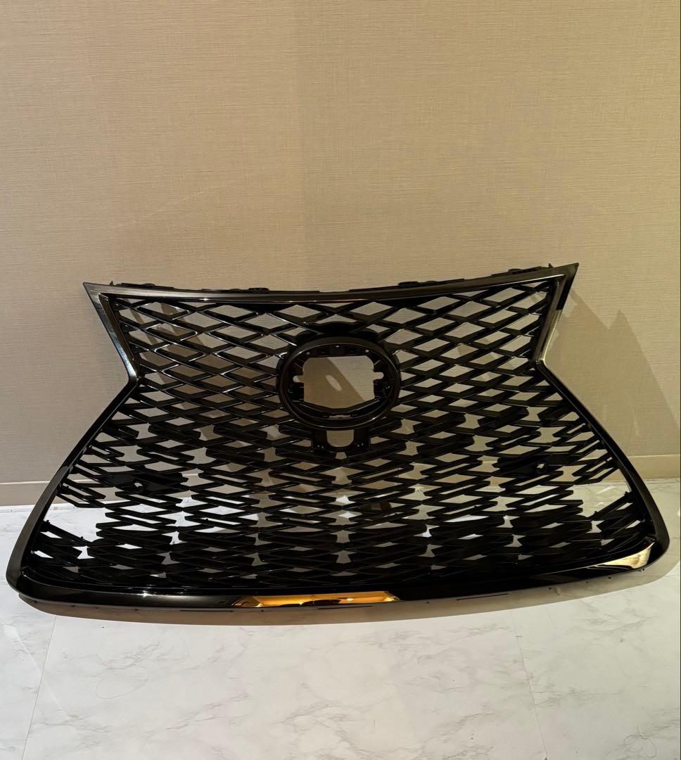 レクサスRX　Fスポーツ仕様グリル