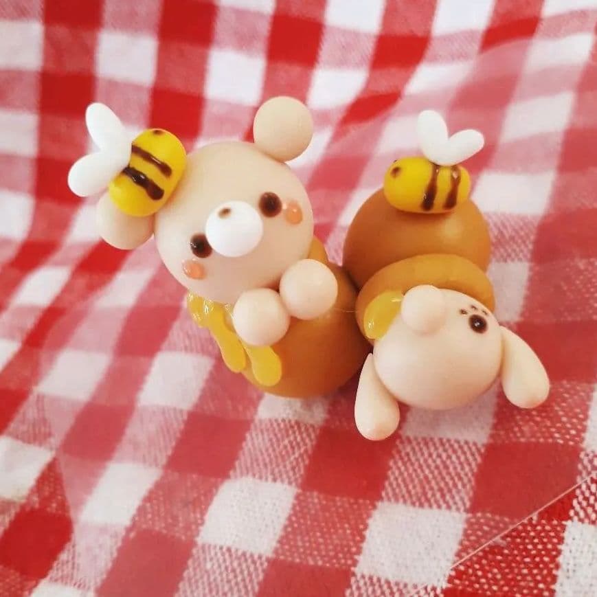 蜂蜜大好き♡仲良しクマちゃん