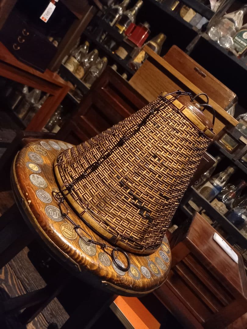 1970's　ヴィンテージ　吊り鐘　竹細工　ベル形　バンブー　ウッド　ランプ