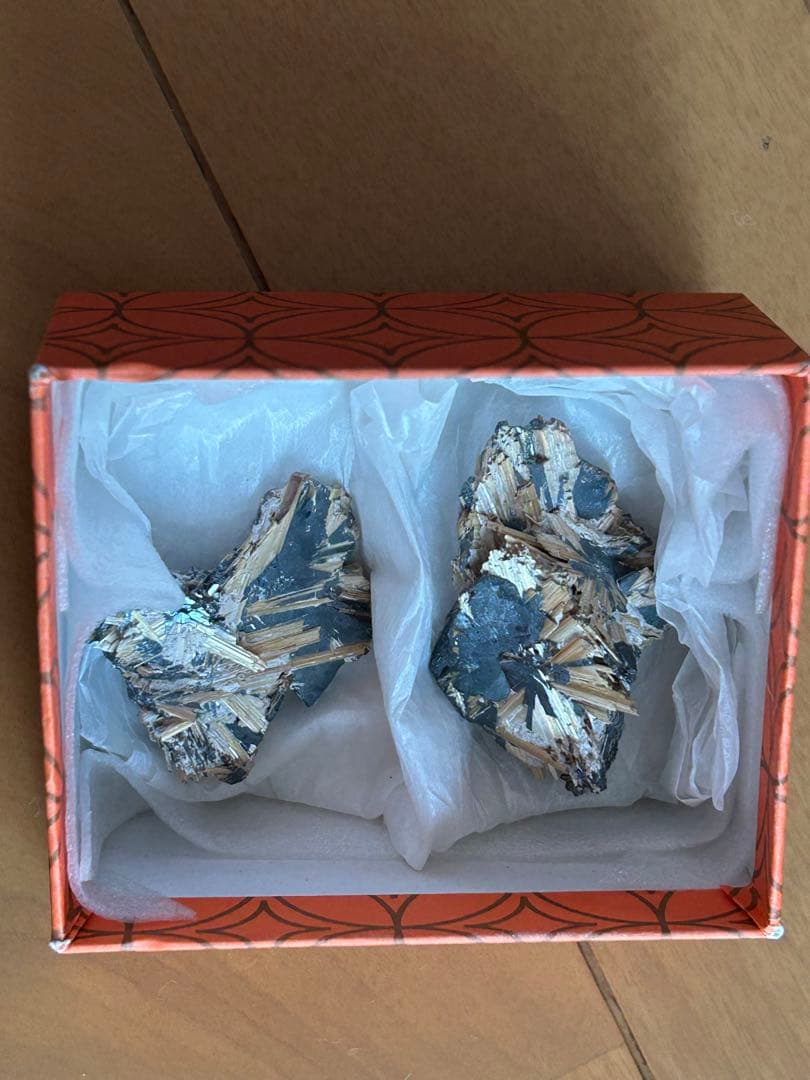 とても珍しいスタールチル結晶　希少価値‼️大特価