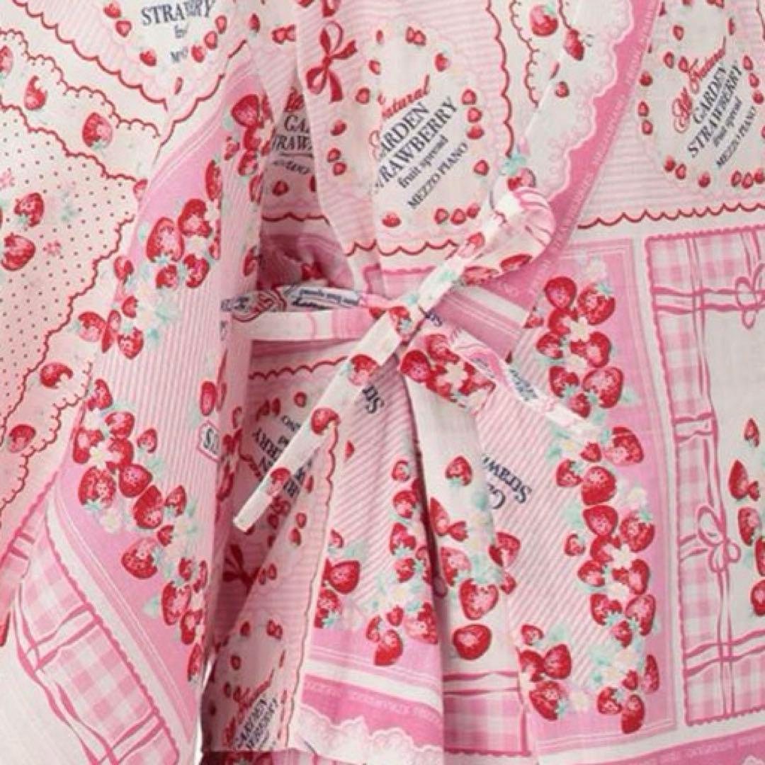 メゾピアノ いちごハンカチ柄　浴衣　110