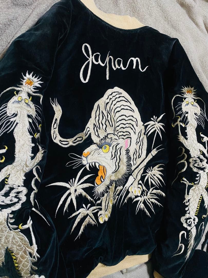 テーラー東洋 日本限定 スカジャン 虎龍限定　別珍　サテン 2面使う