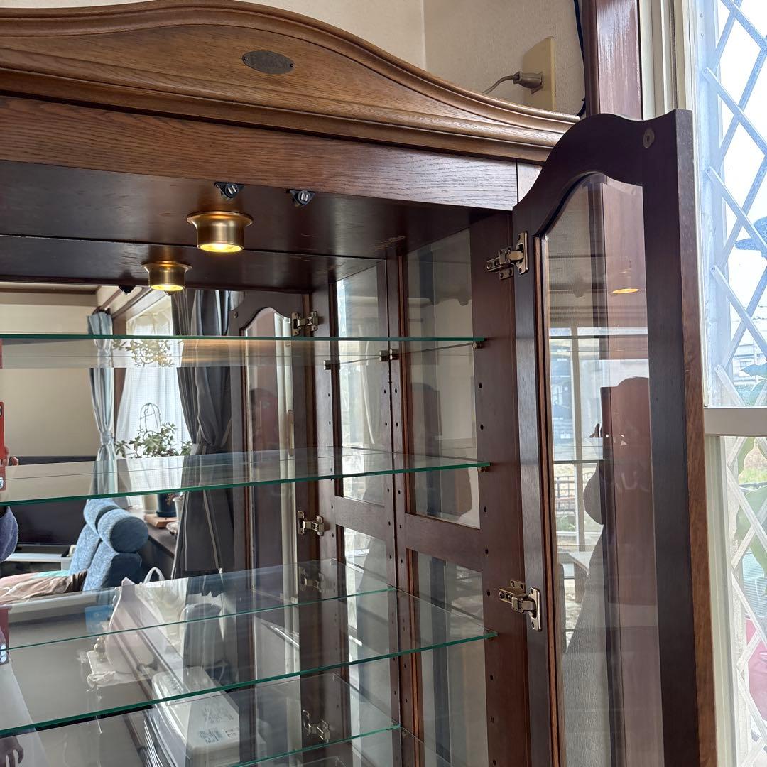 高級家具　passionブランド　縦型　カップポード　飾り棚照明付　背面鏡棚5