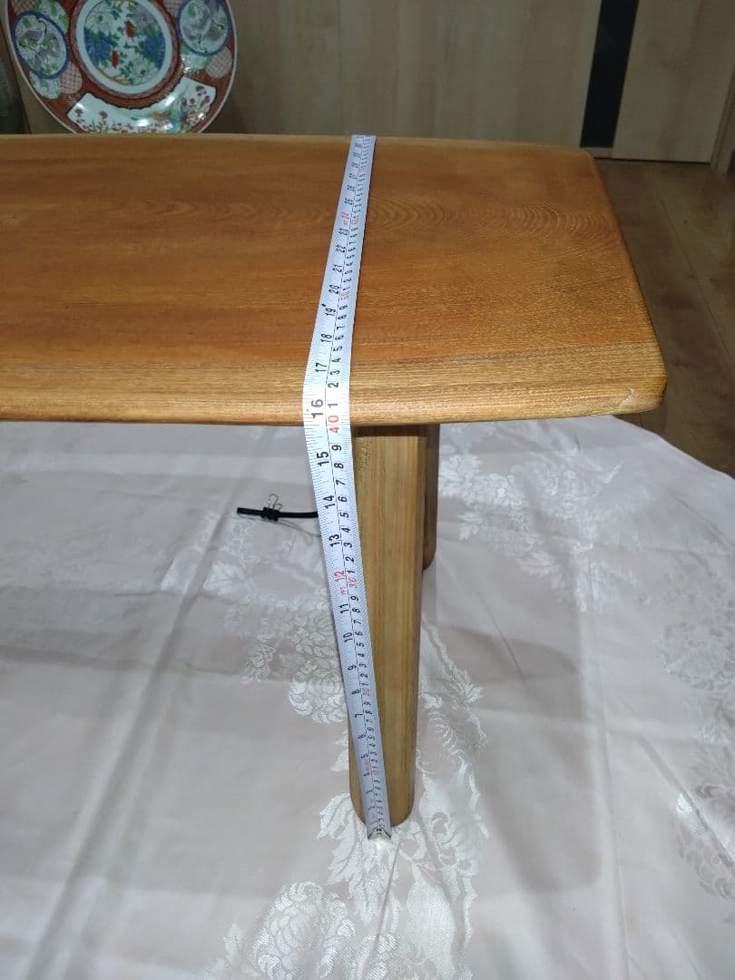 ケヤキのテーブル⑱　ケヤキ一枚板の模様が綺麗なテーブル