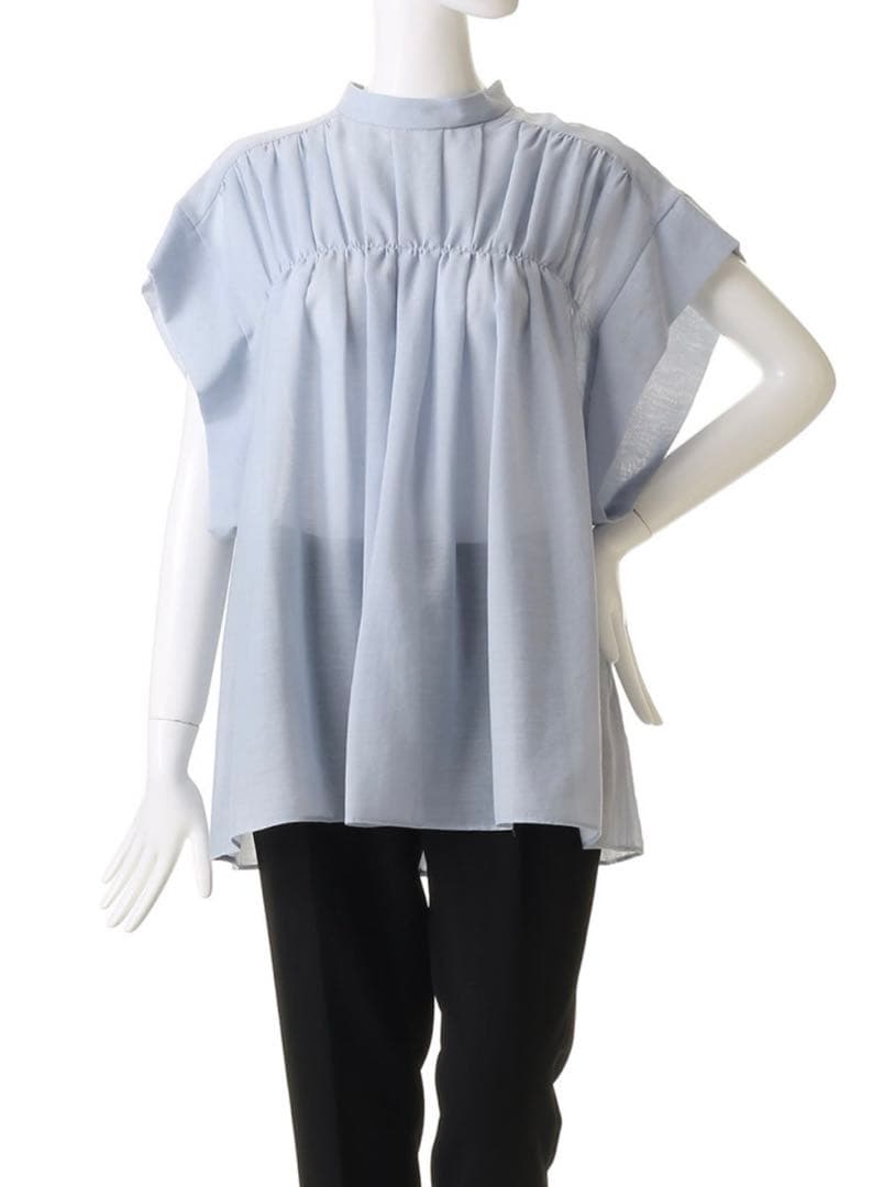 美品【ADORE】スパンボイルブラウス水色
