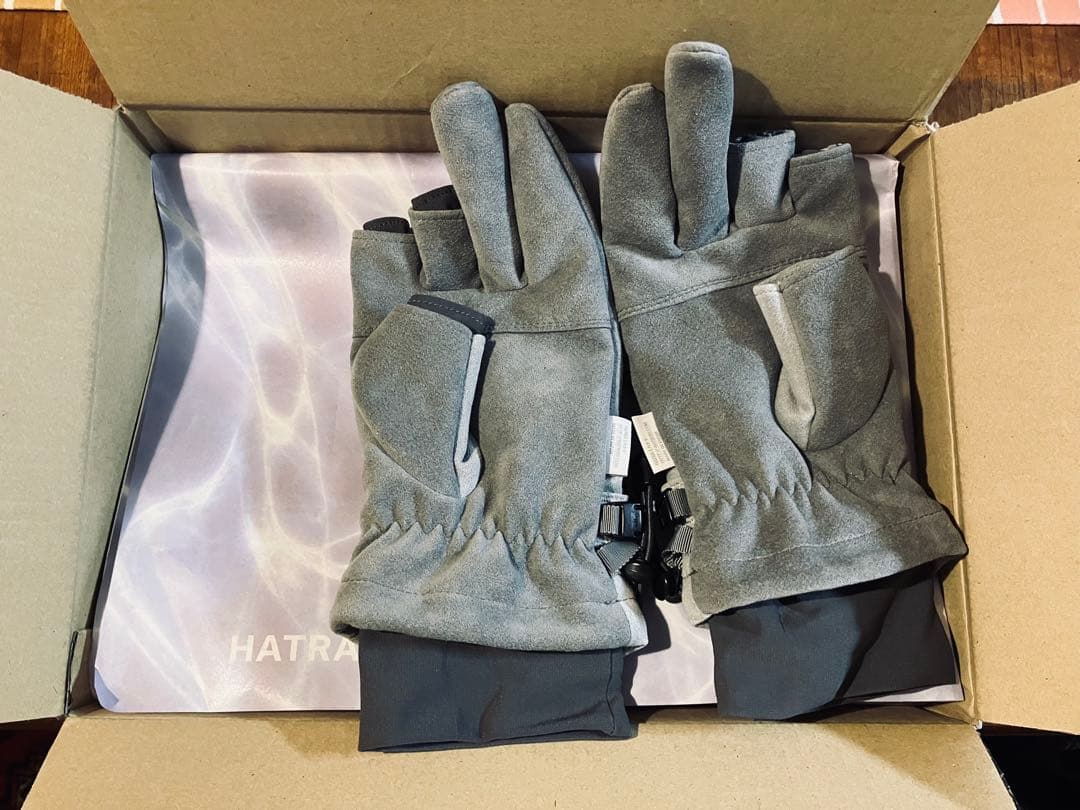 【未着用美品】HATRA Study Gloves/手袋/グレー/サイズ:2