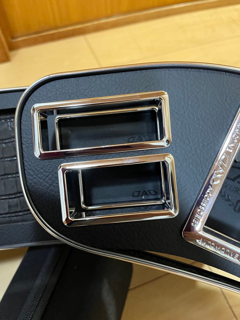 エルグランドE52 DAD フロントテーブル