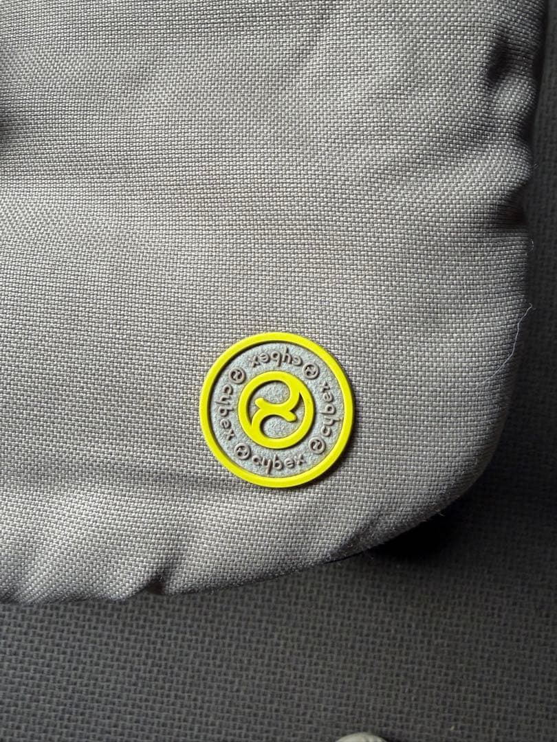 サイベックス　ベージュ ベビーカー 折りたたみ式