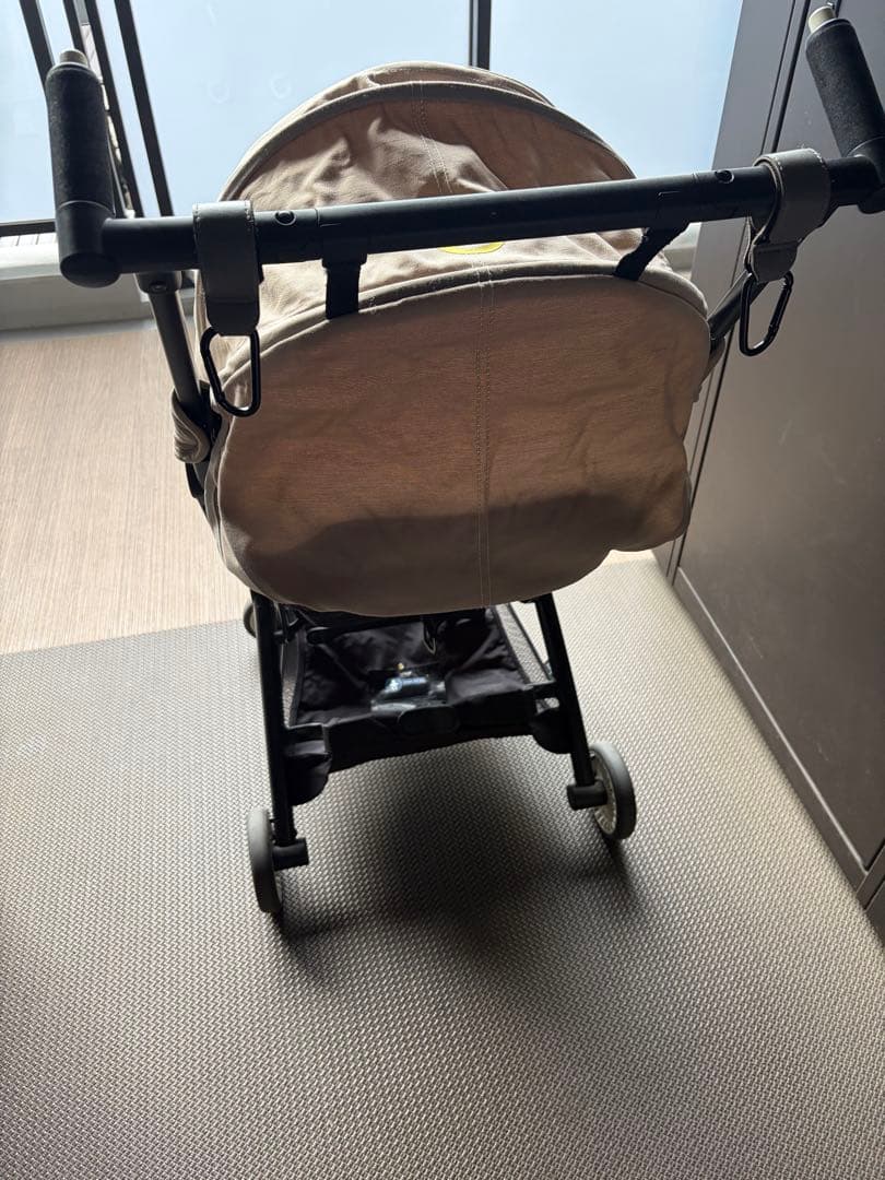 サイベックス　ベージュ ベビーカー 折りたたみ式