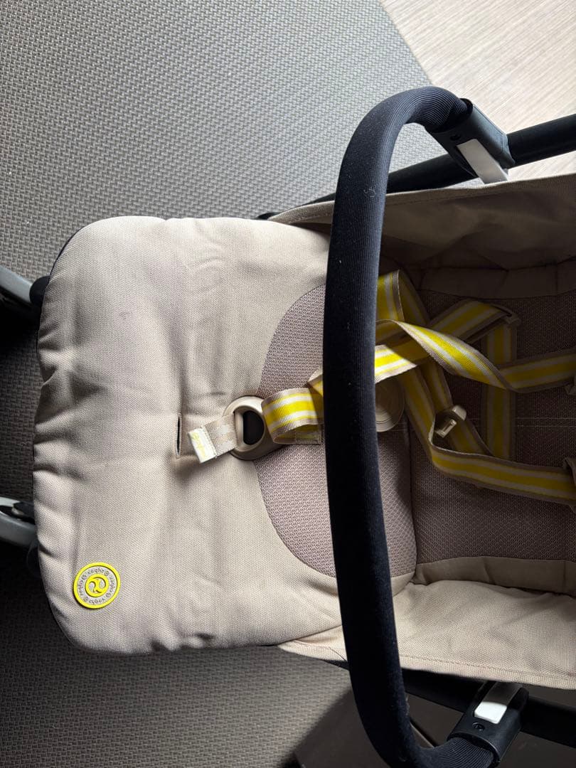 サイベックス　ベージュ ベビーカー 折りたたみ式