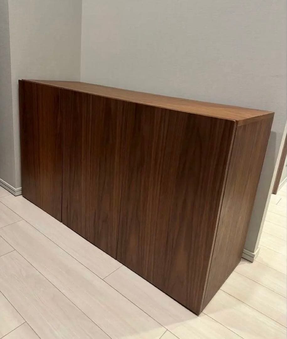 ACTUS【名作】 サイドボード 落ち着きのある重厚感 ウォールナット製