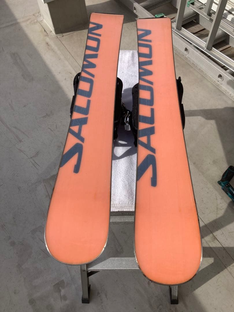 ショート(ファン)スキー　スノーボード　ブーツ用SALOMON×DRAKE 赤