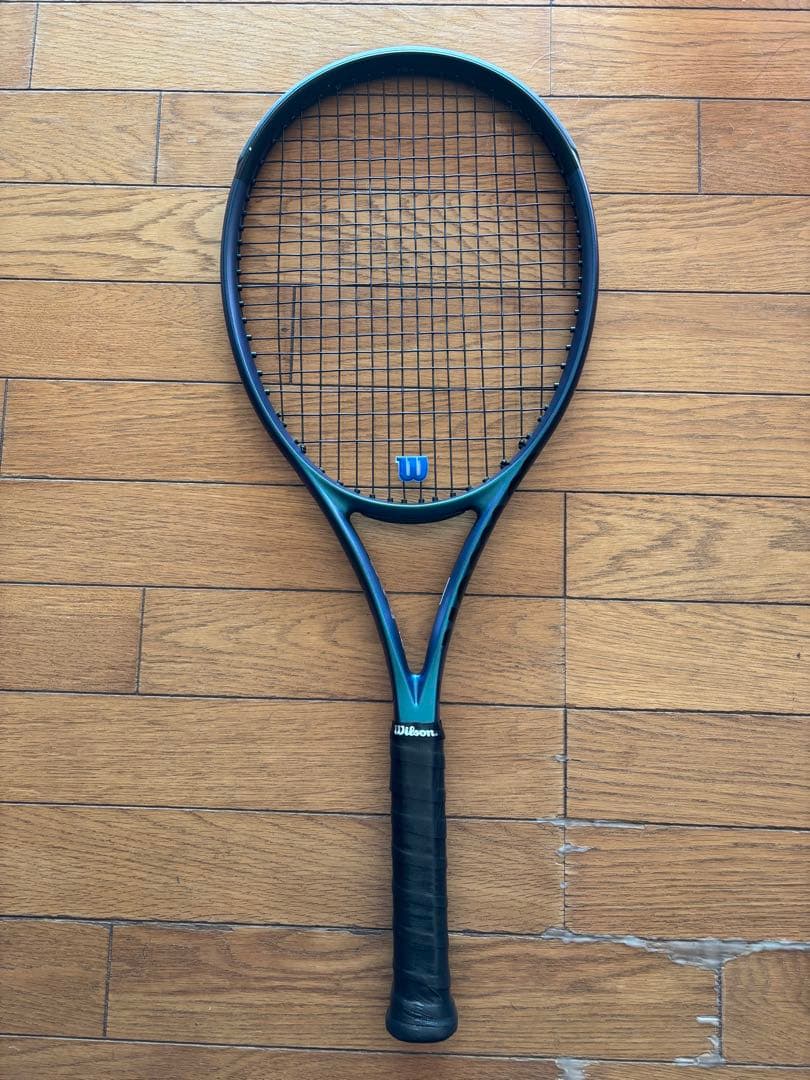 Wilson ULTRA V4 100 テニスラケット