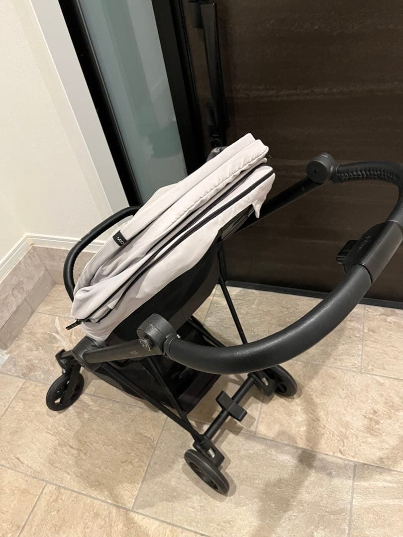 サイベックス　ミオス　グレー