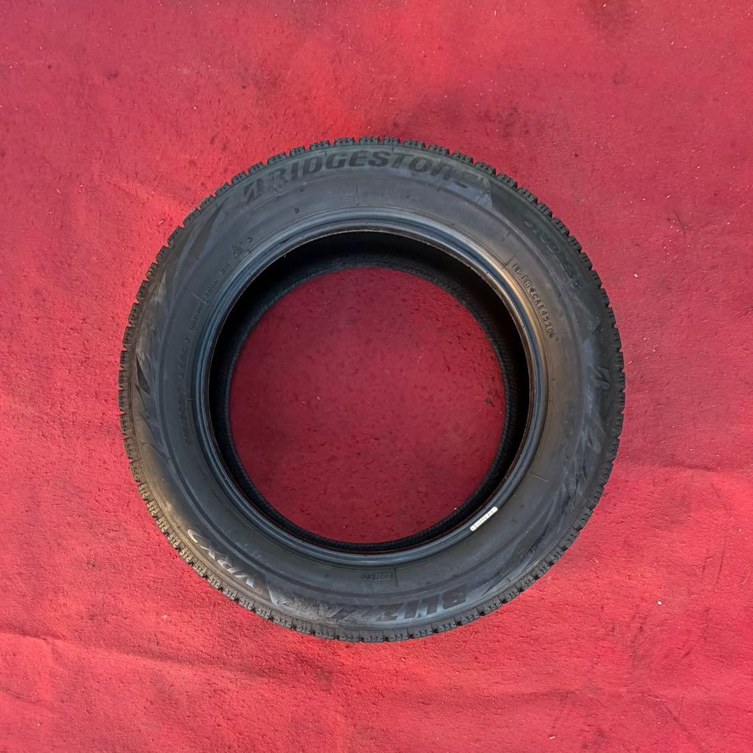 送料込★215/60R17 96QブリヂストンBLIZZAK VRX2バリ溝2本