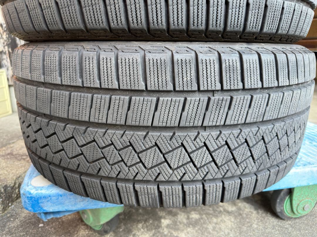 _とと_　ピレリ アイスゼロアシンメトリコ 245/40R18 4本