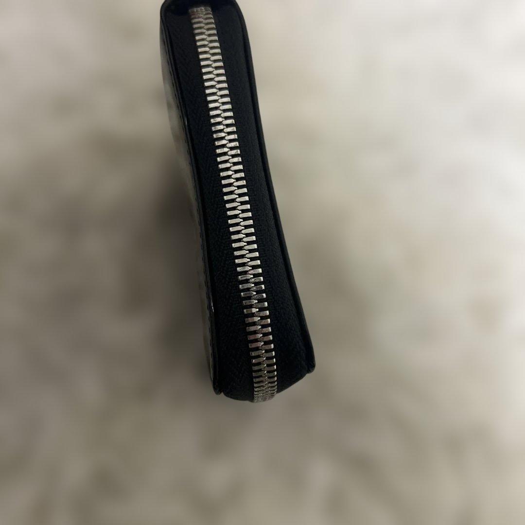 美品　DIESEL ディーゼル 小銭入れ付きラウンドファスナー２つ折り財布