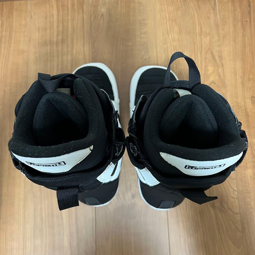 【即日発送】BURTON スノボブーツMOTO-ASIAN FIT 27.0cm