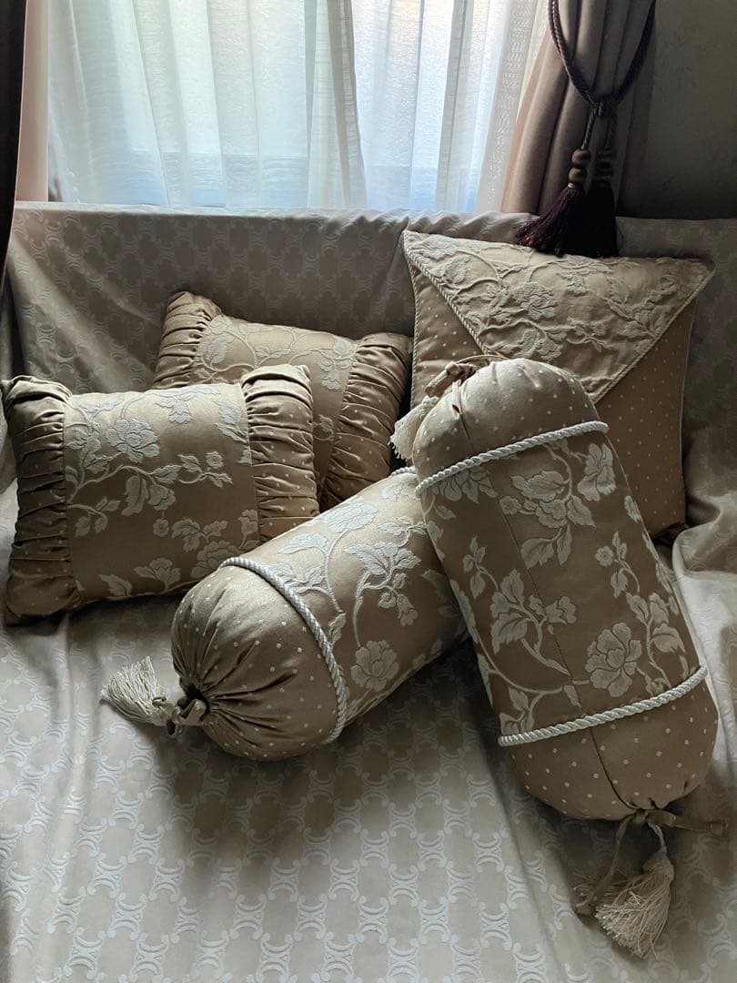 ジェニファーテイラー Jennifer Taylor クッション 5個