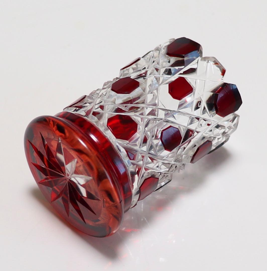 オールド・バカラ ディアマン・ピエーリー ワインレッド色被せ装飾ミニチュール花瓶