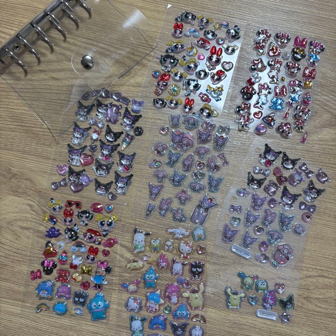 ボンボンドロップシール　サンリオなど正規品・シール帳付き