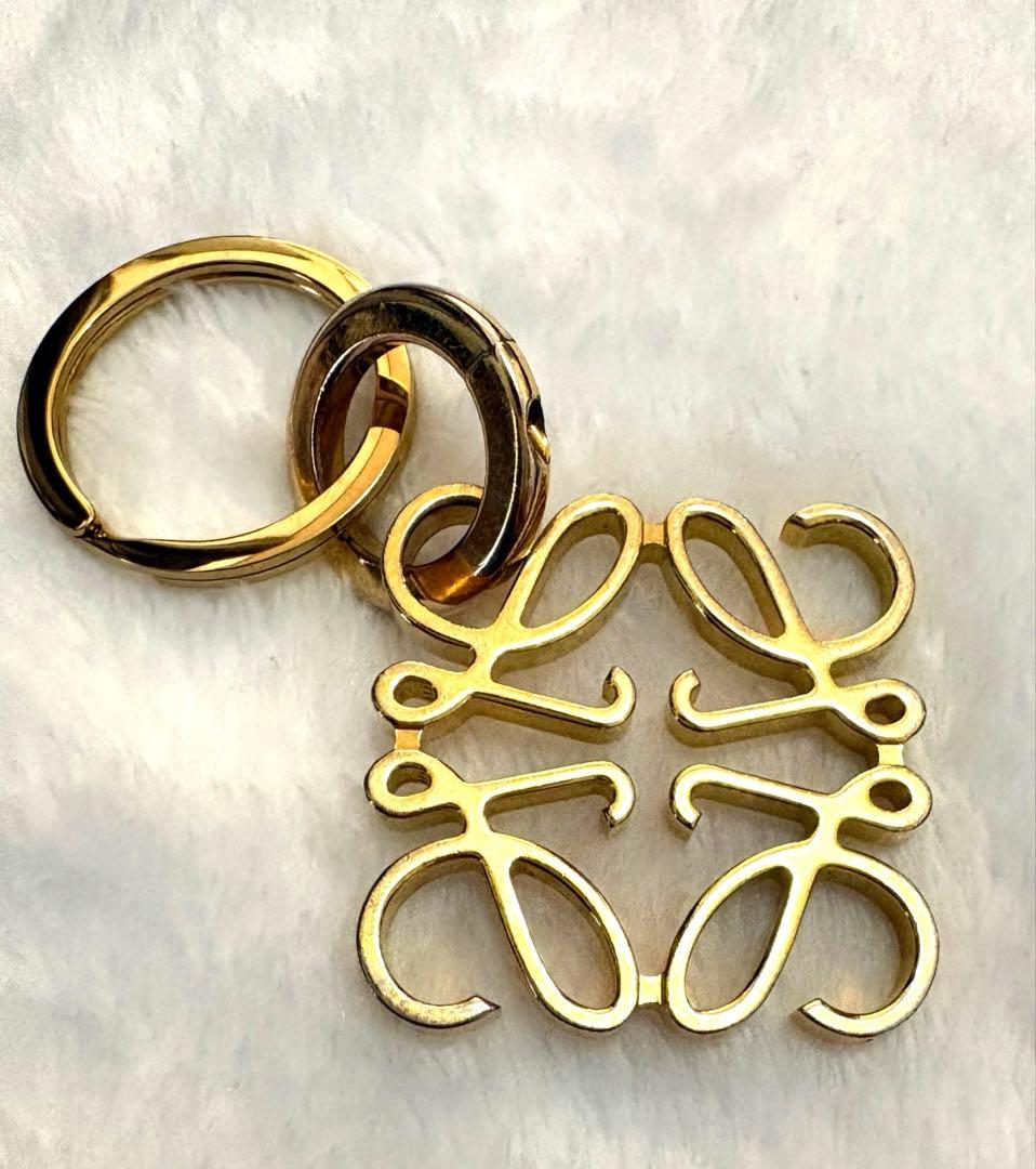 リナ様　美品　LOEWE ロエベ　アナグラムキーリング
